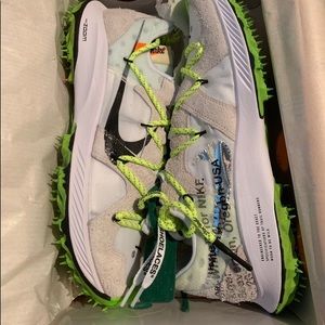 Off White Nike Terra Kiger